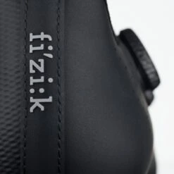 CHAUSSURES ROUTE FIZIK VENTO INFINITO CARBON 2 NOIR -VéloÉlan Soldes chaussures route fizik vento infinito carbon 2 noir 6